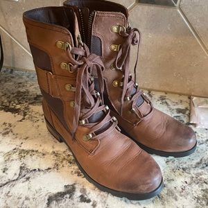 Size 8.5 Sorel Boots
